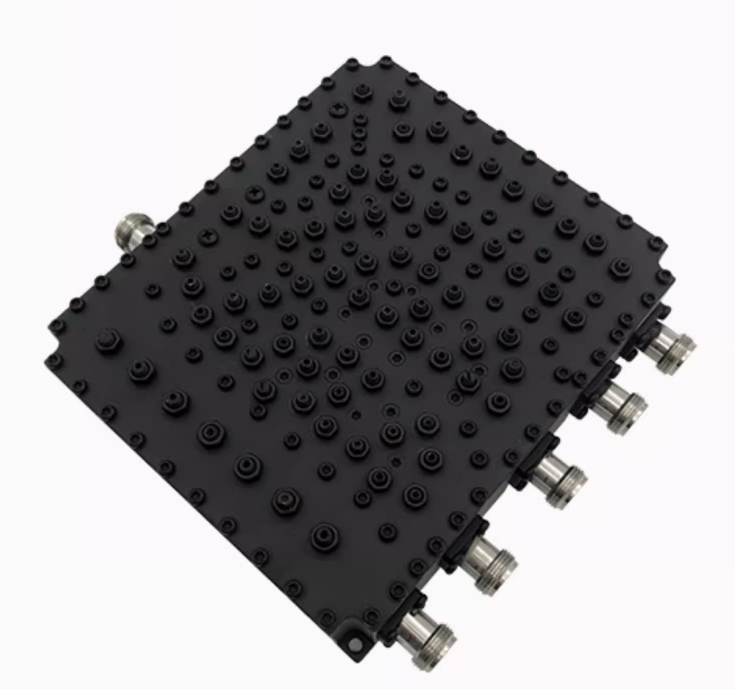  北关双频三频四频五频腔体合路器4G+5G